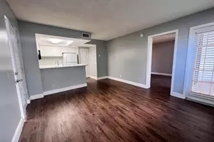 718 Executive Center Dr, West Palm Beach, FL 33401 - Photo 2