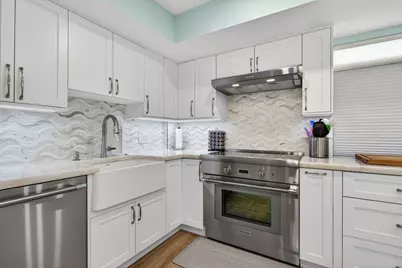 3100 NE 48th Court #214, Lighthouse Point, FL 33064 - Photo 2