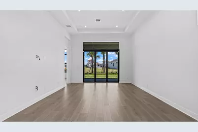 8065 SW Andrea Way, Port Saint Lucie, FL 34987 - Photo 10