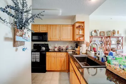 2012 Alta Meadows Lane #103, Delray Beach, FL 33444 - Photo 10