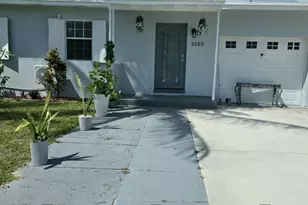 1203 Chateau Park Dr, Fort Lauderdale, FL 33311 - Photo 18