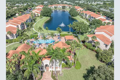 1650 N 42nd Circle #207, Vero Beach, FL 32967 - Photo 1