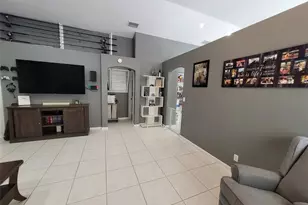6416 Barton Creek Cir, Lake Worth, FL 33463 - Photo 10