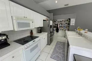 6416 Barton Creek Cir, Lake Worth, FL 33463 - Photo 6