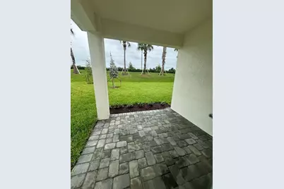 8666 Dahlia Circle #8666, Port Saint Lucie, FL 34986 - Photo 4