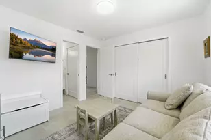 120 SE 12th Ct, Pompano Beach, FL 33060 - Photo 34