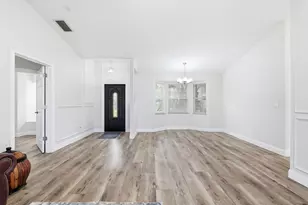 1895 SW 17th Ave Ave SW, Vero Beach, FL 32962 - Photo 4