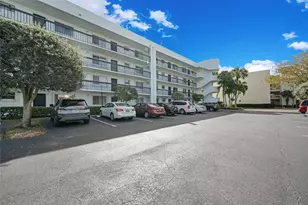 6698 10th Ave N, Lake Worth, FL 33467 - Photo 1