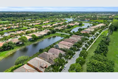 9377 Via Grande W, Wellington, FL 33411 - Photo 46