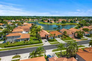 3817 Miramontes Cir, Wellington, FL 33414 - Photo 34