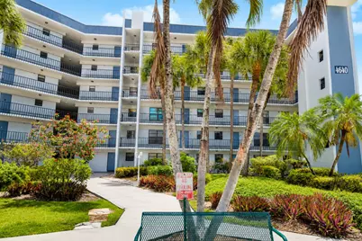 4640 W Lucerne Lakes Blvd W #205, Lake Worth, FL 33467 - Photo 14