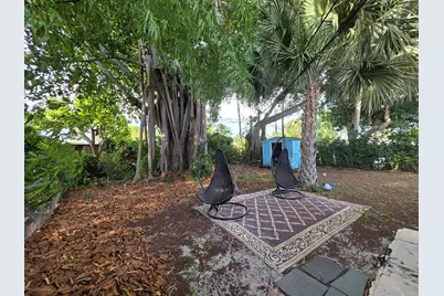 819 Valley Forge Road, West Palm Beach, FL 33405 - Photo 20