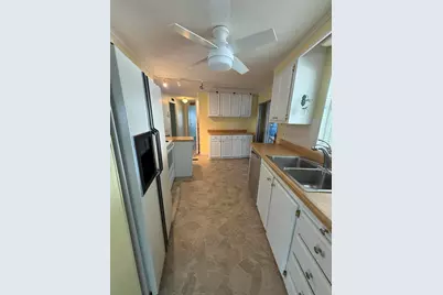 7089 SE Bluebird Circle, Hobe Sound, FL 33455 - Photo 10