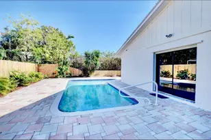 17768 Maplewood Dr, Boca Raton, FL 33487 - Photo 40
