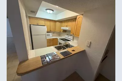1500 SE Royal Green Circle #203, Port Saint Lucie, FL 34952 - Photo 18