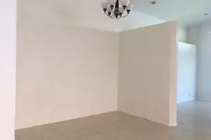 121 Tuscany Dr, Royal Palm Beach, FL 33411 - Photo 18