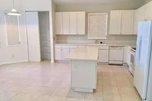 121 Tuscany Dr, Royal Palm Beach, FL 33411 - Photo 6
