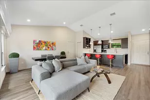 11863 Wimbledon Circle, Wellington, FL 33414 - Photo 24