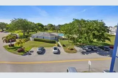 4028 Berkshire #B, Deerfield Beach, FL 33442 - Photo 18