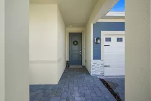 8588 Dahlia Cir, Port Saint Lucie, FL 34986 - Photo 8