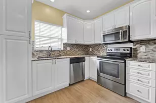 953 SE 10th, Deerfield Beach, FL 33441 - Photo 4