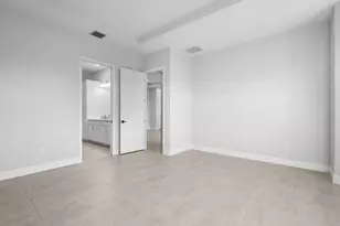 14208 Lacebark Ln, Westlake, FL 33470 - Photo 40