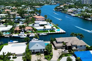 2965 NE 19th St, Pompano Beach, FL 33062 - Photo 2