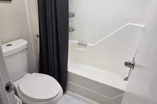177 Lake Dora Dr, West Palm Beach, FL 33411 - Photo 20