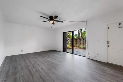 471 Kirk Road #D, West Palm Beach, FL 33406 - Photo 4