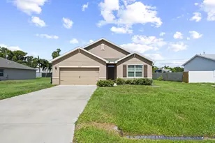 2538 SE Rock Springs Dr, Port Saint Lucie, FL 34952 - Photo 4