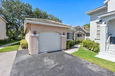 9800 NW 9th Court, Plantation, FL 33324 - Photo 4
