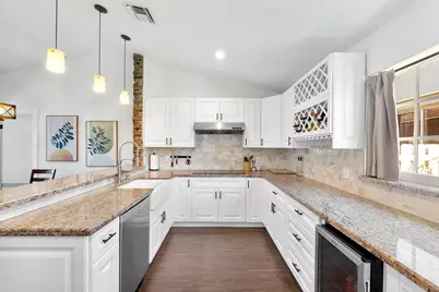 9800 NW 9th Court, Plantation, FL 33324 - Photo 14