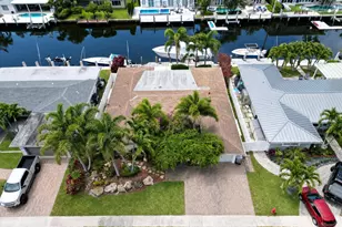 330 SE 10th St, Pompano Beach, FL 33060 - Photo 18