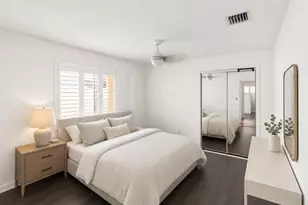 330 SE 10th St, Pompano Beach, FL 33060 - Photo 10