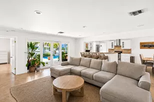 330 SE 10th St, Pompano Beach, FL 33060 - Photo 4