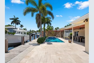 330 SE 10th Street, Pompano Beach, FL 33060 - Photo 14