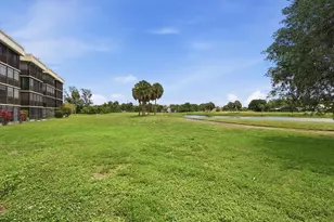 3231 Holiday Springs Blvd, Margate, FL 33063 - Photo 22