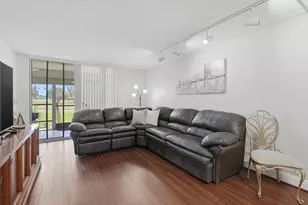 3231 Holiday Springs Blvd, Margate, FL 33063 - Photo 2