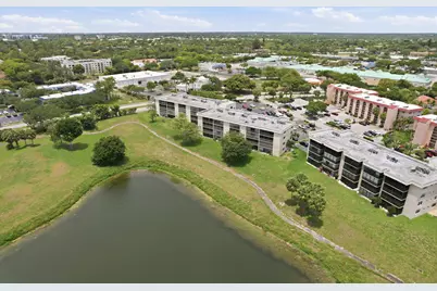 3231 Holiday Springs Boulevard #110, Margate, FL 33063 - Photo 30