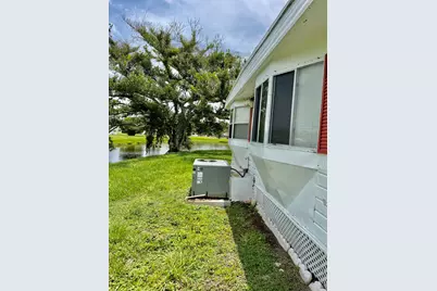 19 Rio Verde Way, Port Saint Lucie, FL 34952 - Photo 4
