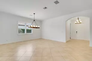 119 Steeple Cir, Jupiter, FL 33458 - Photo 2