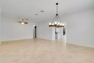 119 Steeple Cir, Jupiter, FL 33458 - Photo 4
