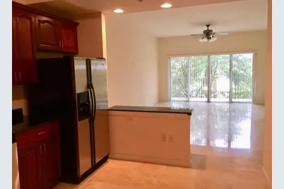 1610 Presidential Way #B-305, West Palm Beach, FL 33401 - Photo 4