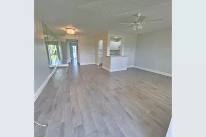 10 Hastings A, West Palm Beach, FL 33417 - Photo 4