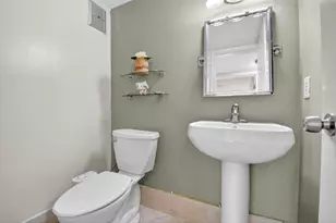 317 N Windsor N N, West Palm Beach, FL 33417 - Photo 10
