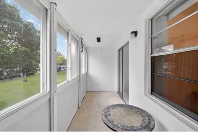 317 N Windsor N N, West Palm Beach, FL 33417 - Photo 18