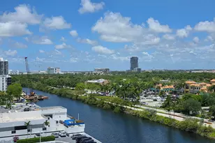 3701 N Country Club Dr, Aventura, FL 33180 - Photo 12