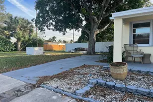 1202 S M St, Lake Worth Beach, FL 33460 - Photo 8