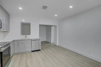 2155 NE 56th Court, Fort Lauderdale, FL 33308 - Photo 10