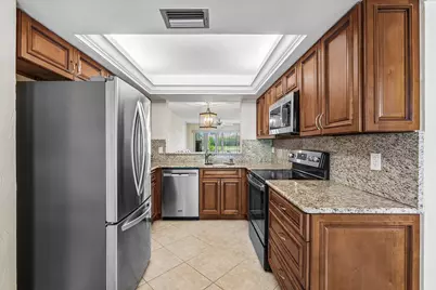 5054 Golfview Court #1514, Delray Beach, FL 33484 - Photo 4